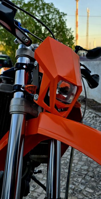 KTM 520 EXC 1999 - Projeto Supermoto Inacabado