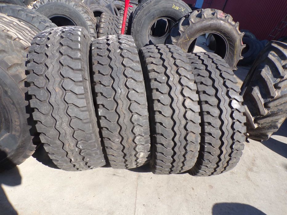 Opona 13/80R20 DUNLOP SP ROC KOMPLET (700 netto/szt.)
