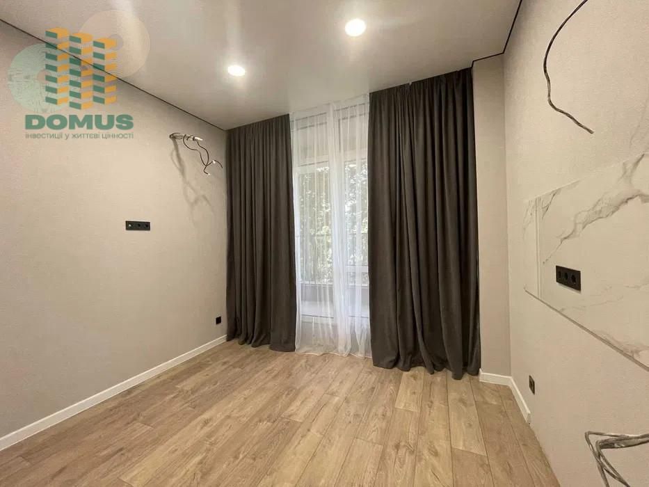 Продам 1 комн Центр! Новый ремонт! ЖК Ай Таун, Софиевская