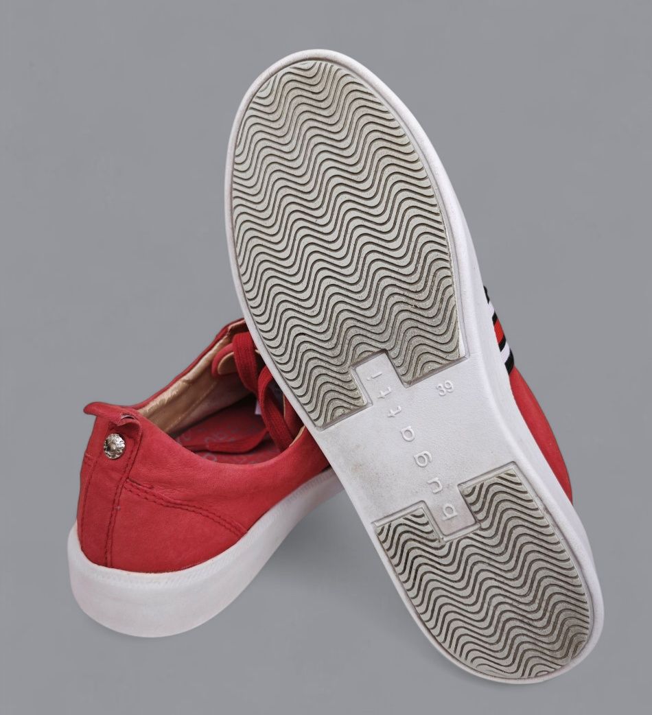 Bugatti sneakersy rozm.39