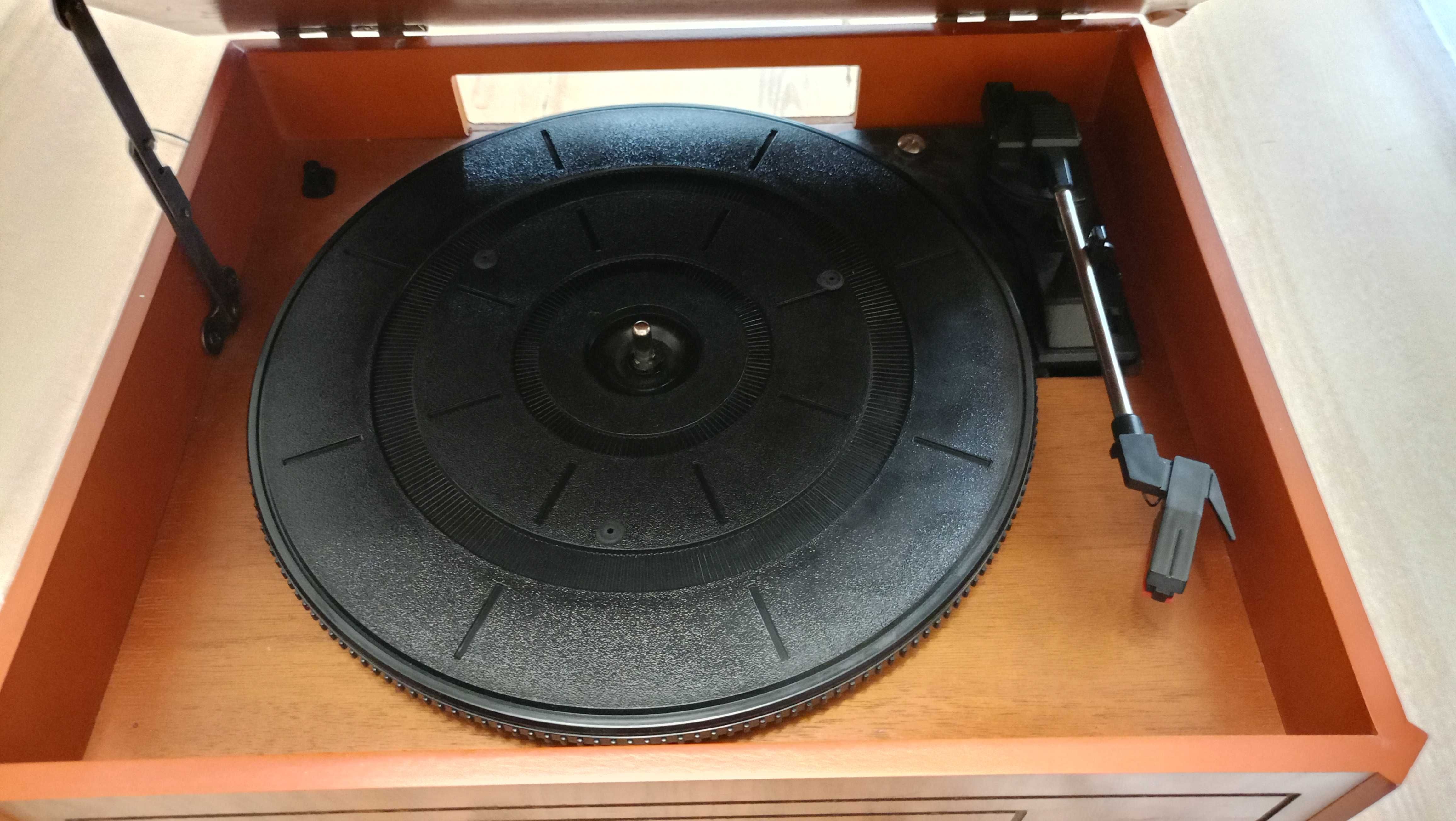 Вініл програвач itek vinyl player i60011 4 в 1