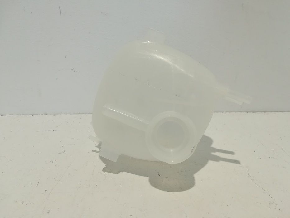 Zbiorniczek wyrównawczy Opel Vectra C Signum C 02-09r