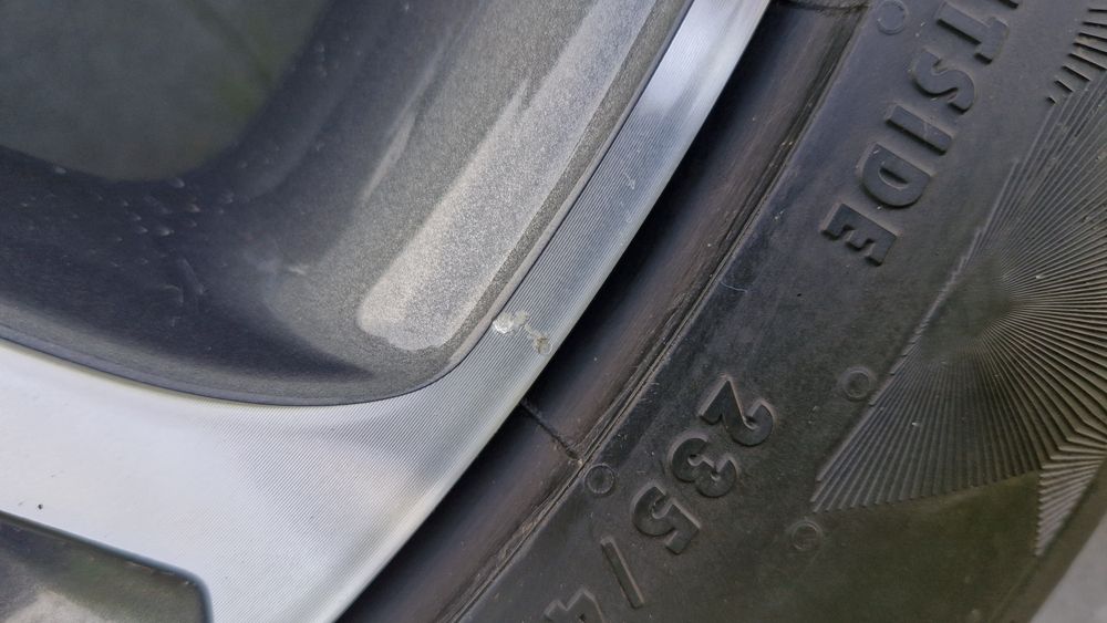 Oryginalne koła felgi Kia X ceed, 235/45 R18 Continental letnie .