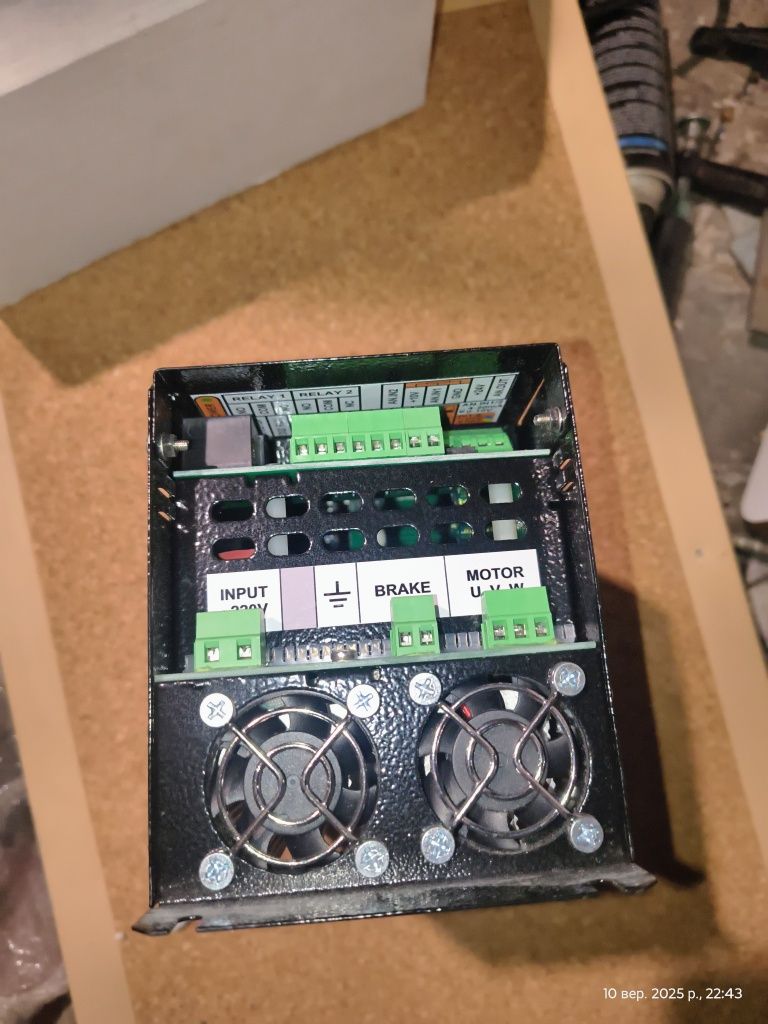 Перетворювач частоти АС Привод CFM210-1.5  1,5 кВт (пз v5.0) 220В 1Ф