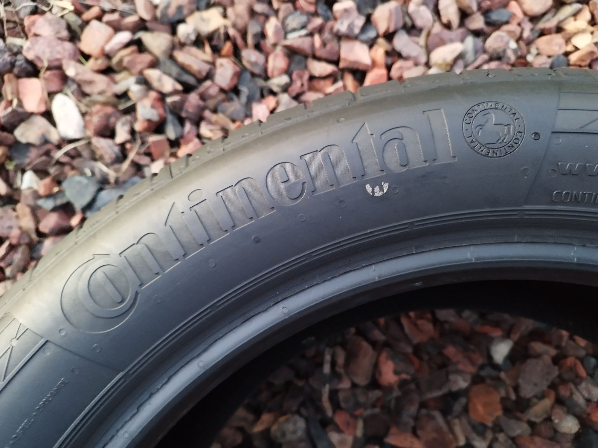 Letnie Continental 225/50R17