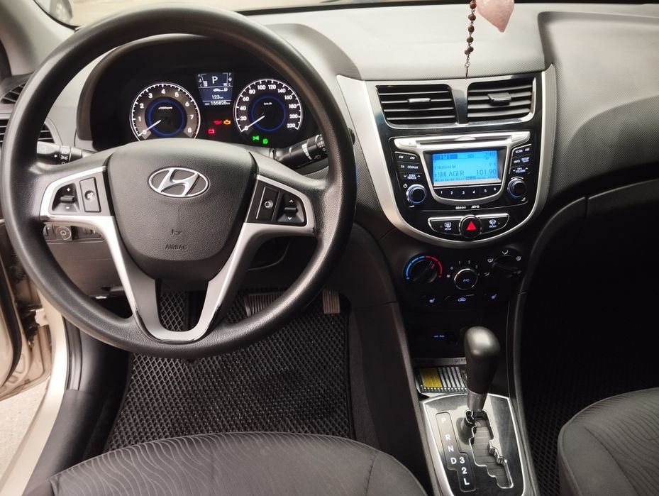 Продам Hyundai Accent