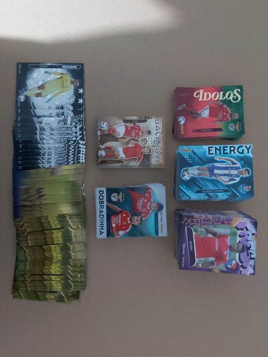 Cartas Ídolos 25/26 Panini