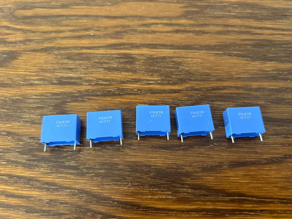 kondensatory PILKOR 820 nJ 500V MKP372,kondensator 820NF-824NF/500V