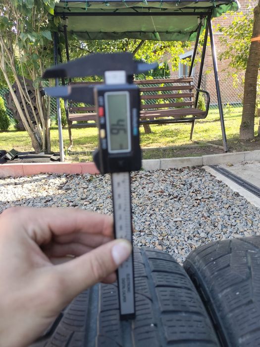 Opony zimowe Pirelli 225/45/18