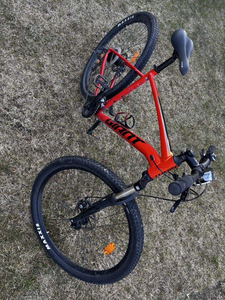 Giant talon 5 czarno czerwony