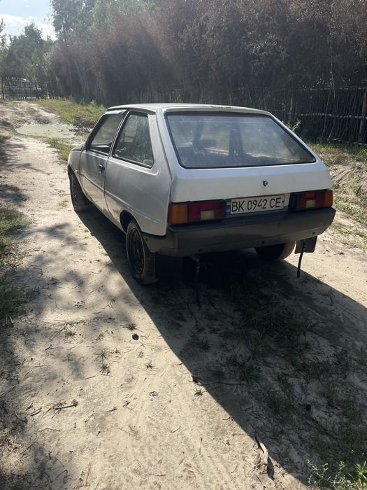 Заз Таврія  на впевненому ходу