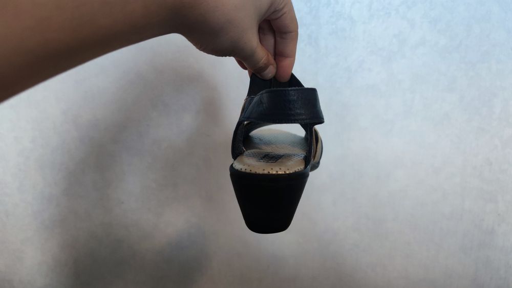 Сандалі м'які ортопедичні. Розмір 38.