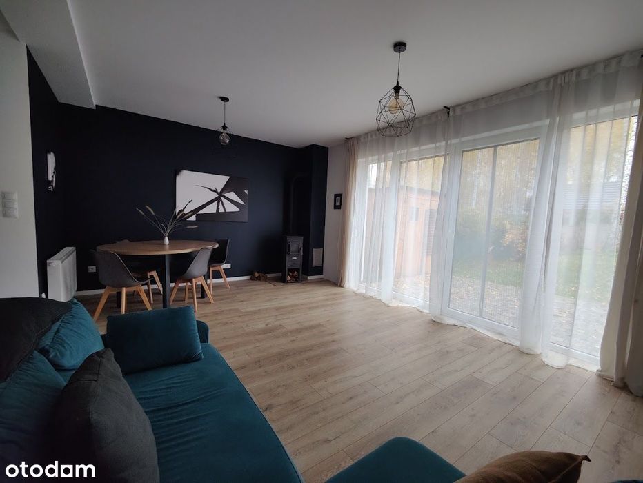 Komfortowy segment szeregowca w Puszczy Zielonka