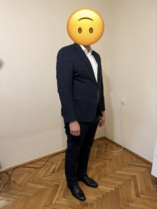 Garnitur męski Pako Lorente