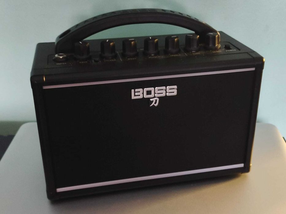 Amplificador Boss Katana Mini