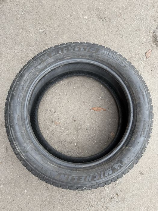 Зимняя резина 235/50/19 Michelin x-ice snow Suv