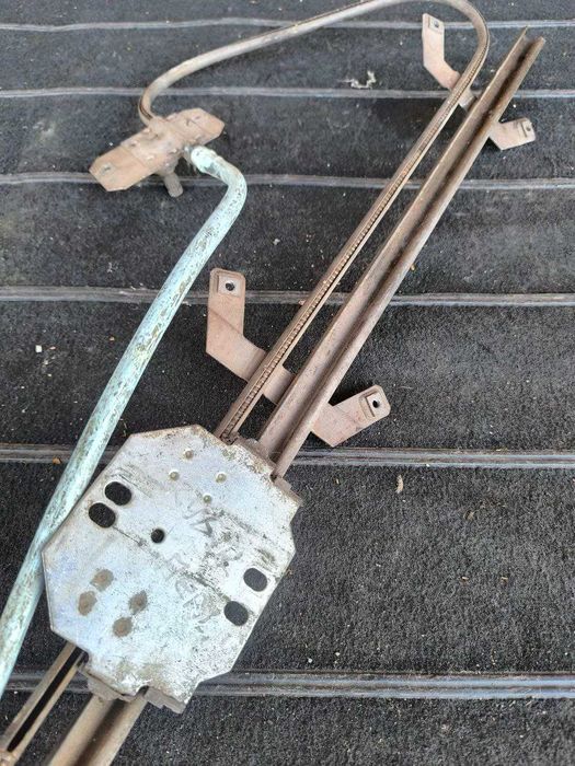 Передній лівий склопідйомник Mercedes G-Class W460