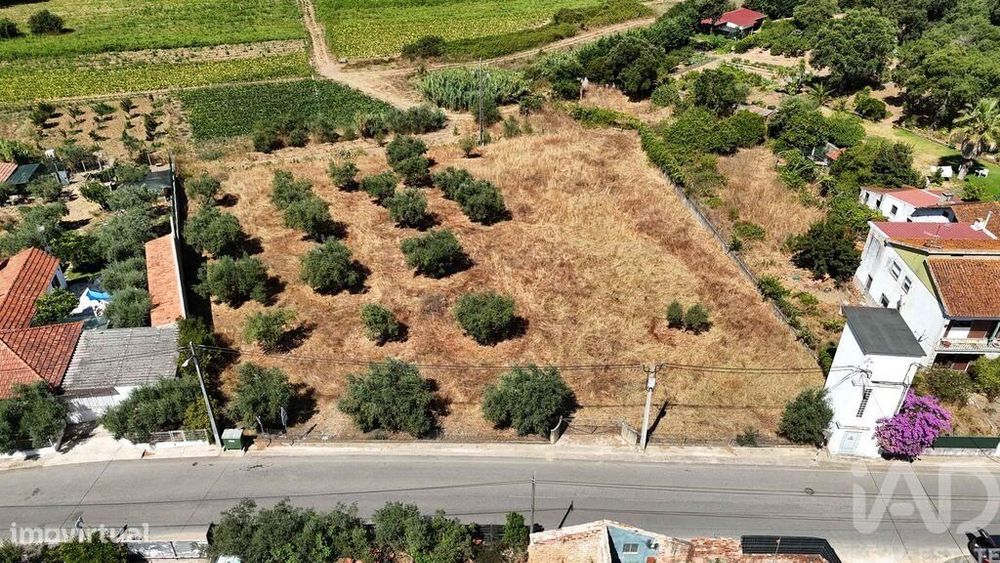 Terreno em Fráguas de 427,00 m2
