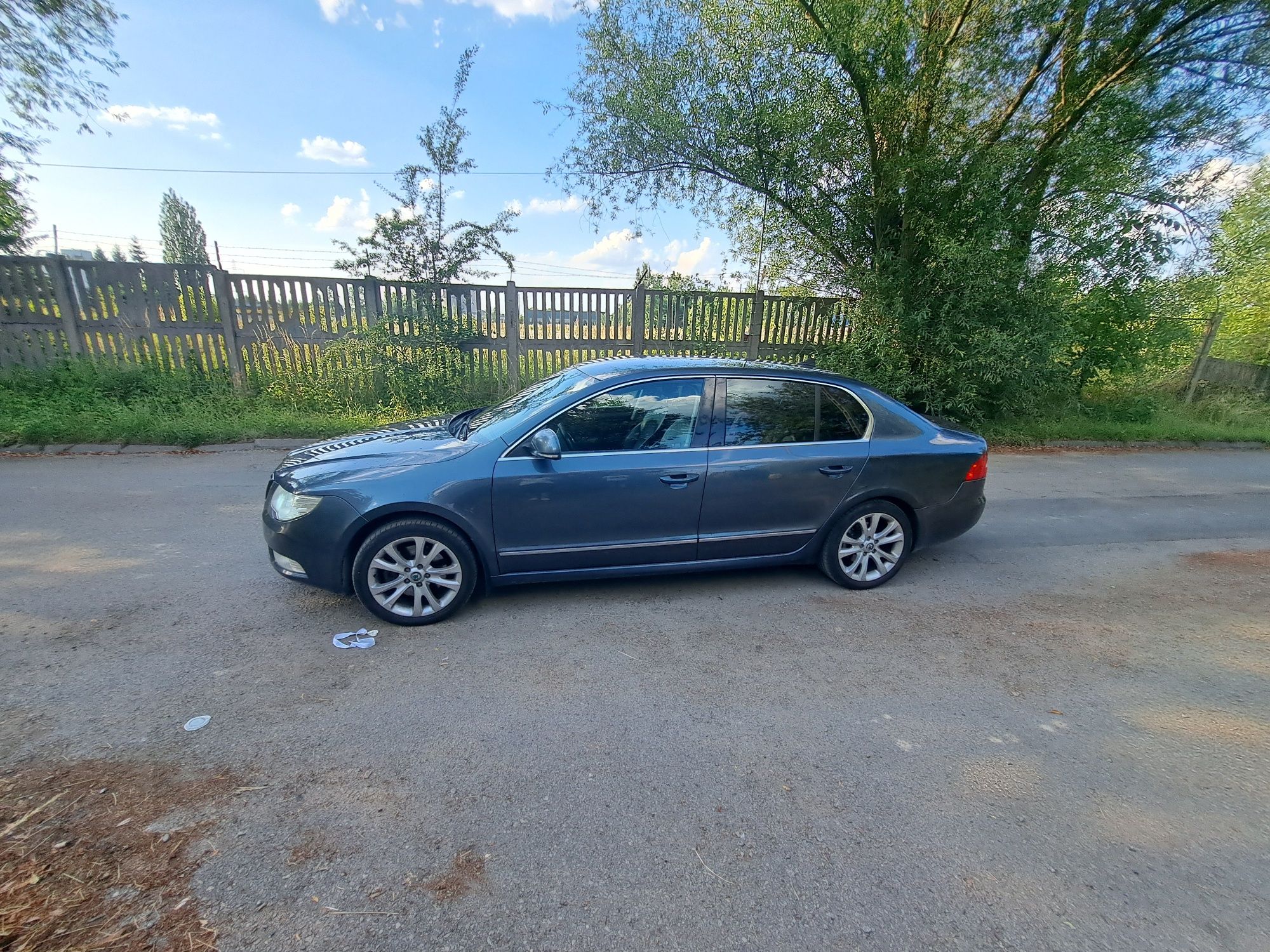 Skoda superb 2.0 TDI