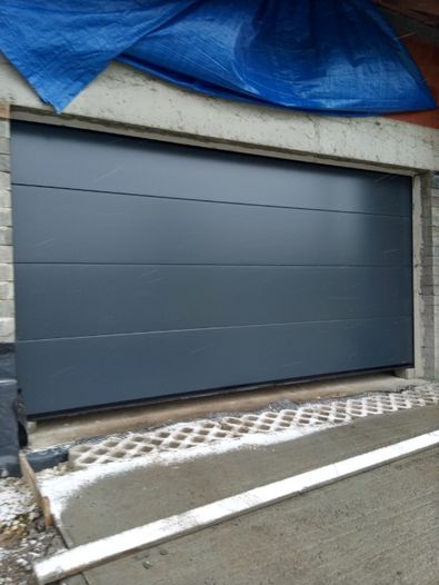 Brama segmentowa z napędem brama garażowa