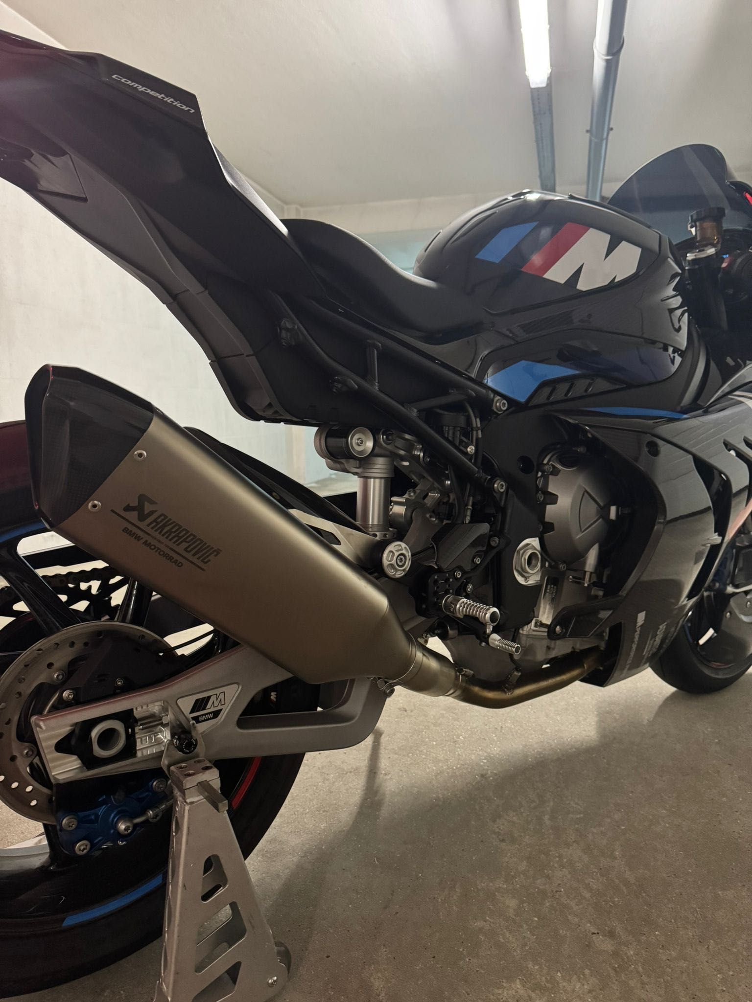 BMW M1000 rr Competition