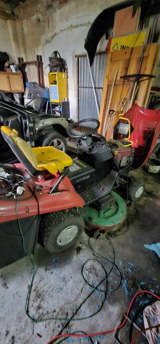 Traktorek castel garden