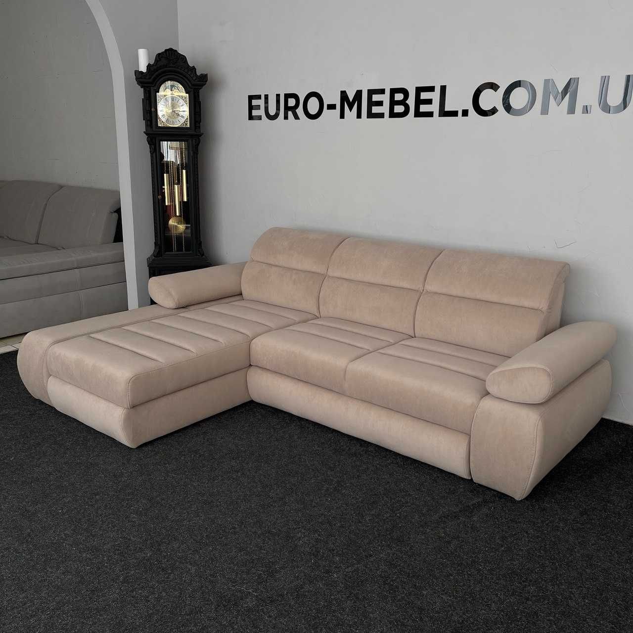 Велюровий новий диван «Бестселер»
