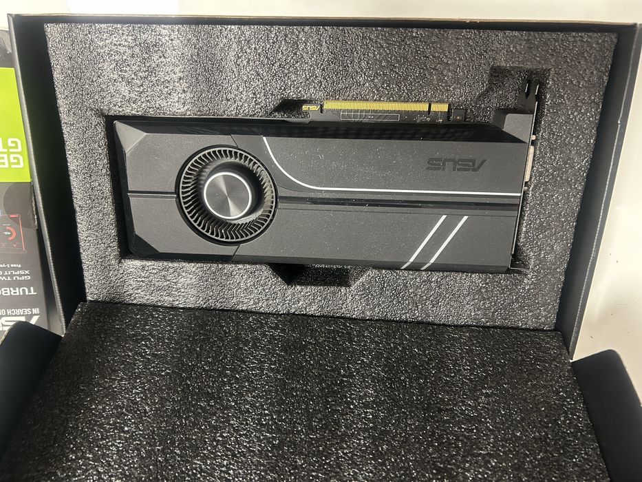 Karta hraficzna ASUS Geforce GTX 1070 Ti