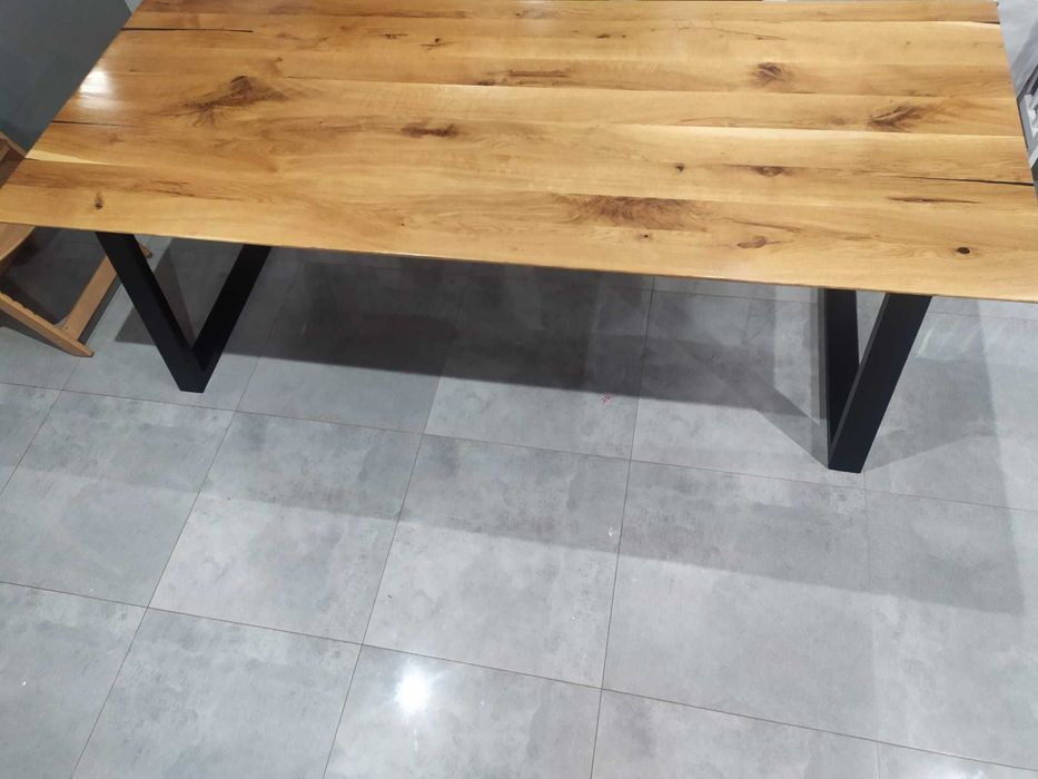 Stoł debowy  naturalny140-75