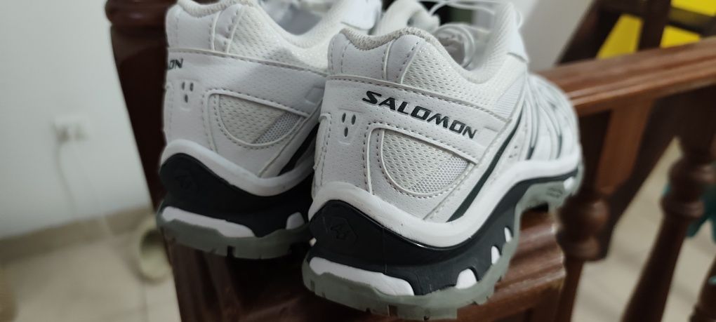 Tenis Salomon xt