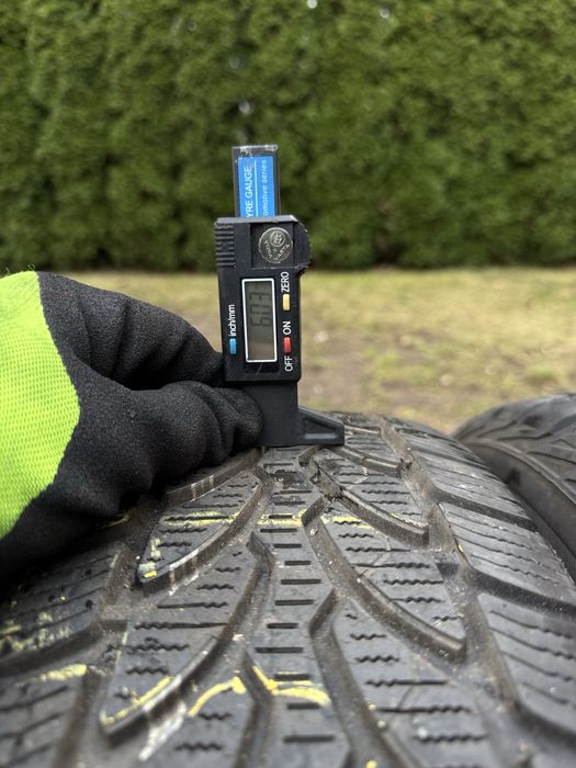 195/65 Р15 зимові шини Bridgestonne Blizzak Lm-32 резина з Німеччини