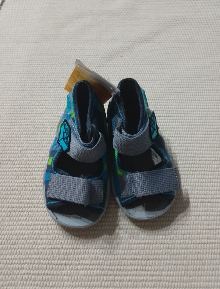 Befado Buciki paputki do przedszkola r 18