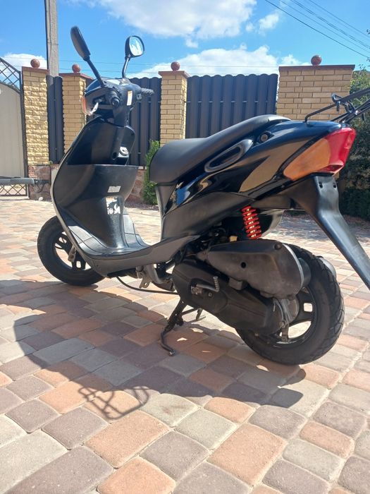 Продам Suzuki lets 2