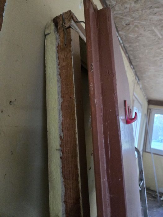 Drzwi prawe z płyty z futryną do pomieszczenia gospodarczego 60