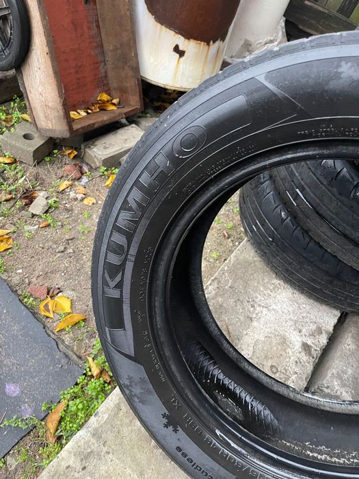 Шини 215/60 R16 Kumho зима