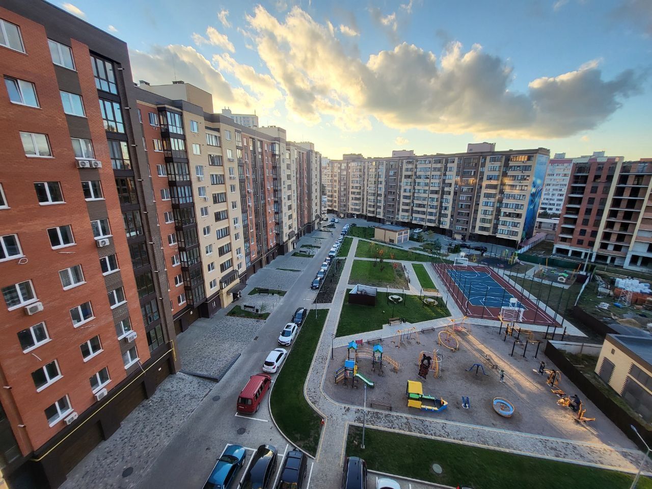 Офісне приміщення, Сахарова/Бочарова, фасад
