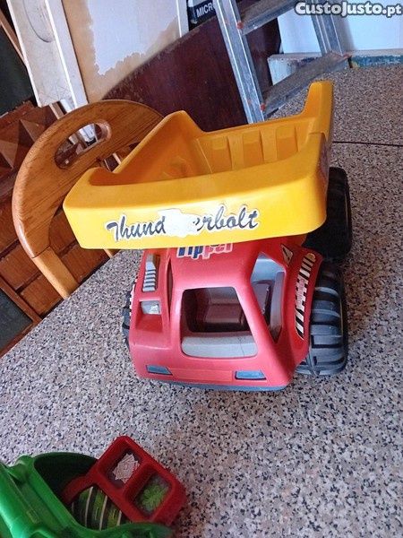 Conjunto de 2 Brinquedos Camiões de Criança