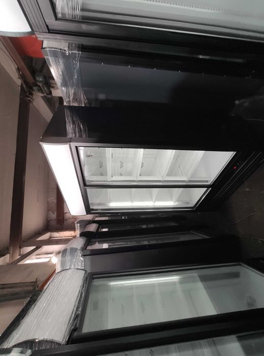 Холодильна шафа вітрина UBC Extra Large 1500 Білий. Оплата частинами!