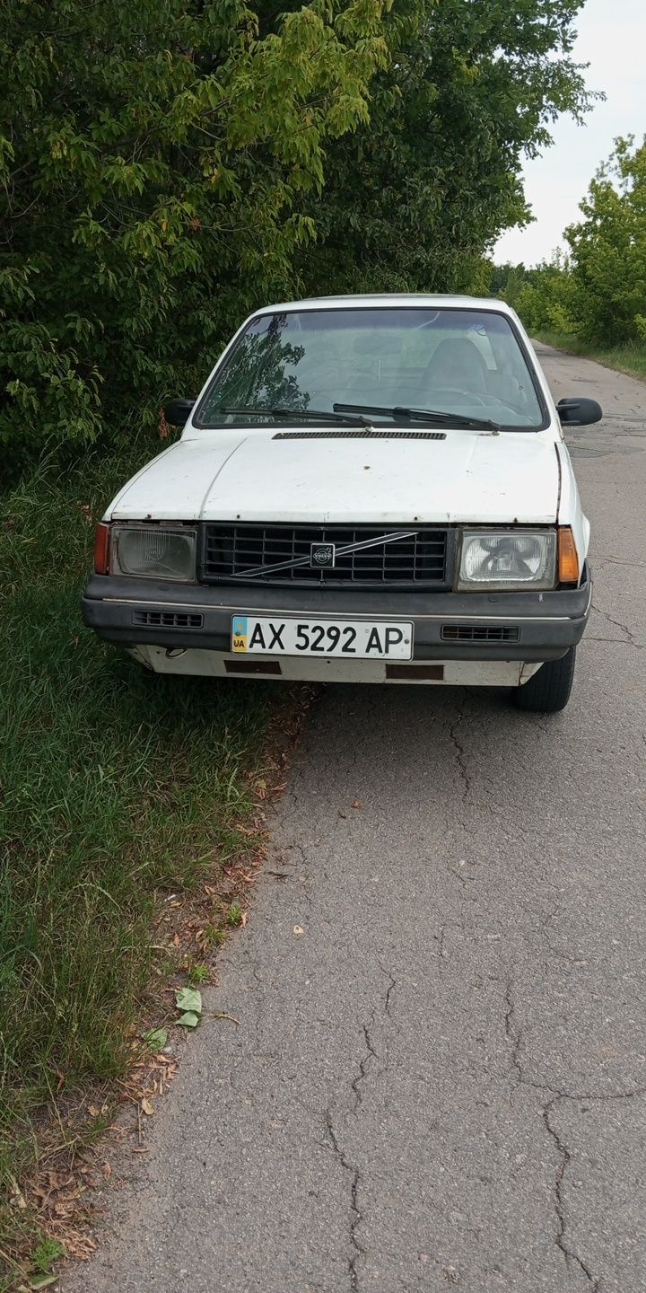Вольво 340 1.4 бензин