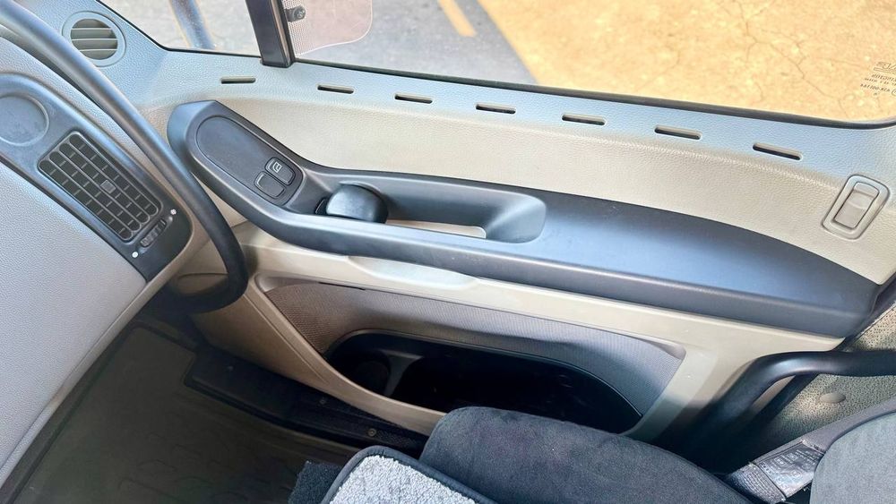 DAF 105 2011 года ADR