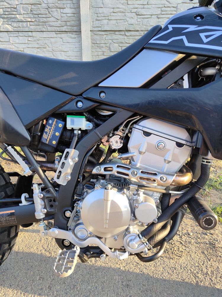 Продам Kawasaki KLX 300 SM 2020 года выпуска