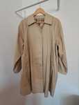 Gabardine comprida da marca Burberry