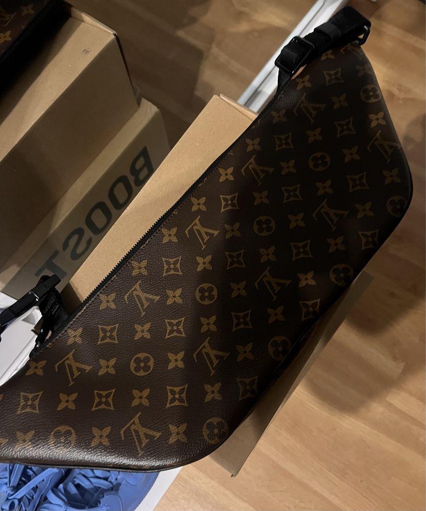 Louis vuitton bag