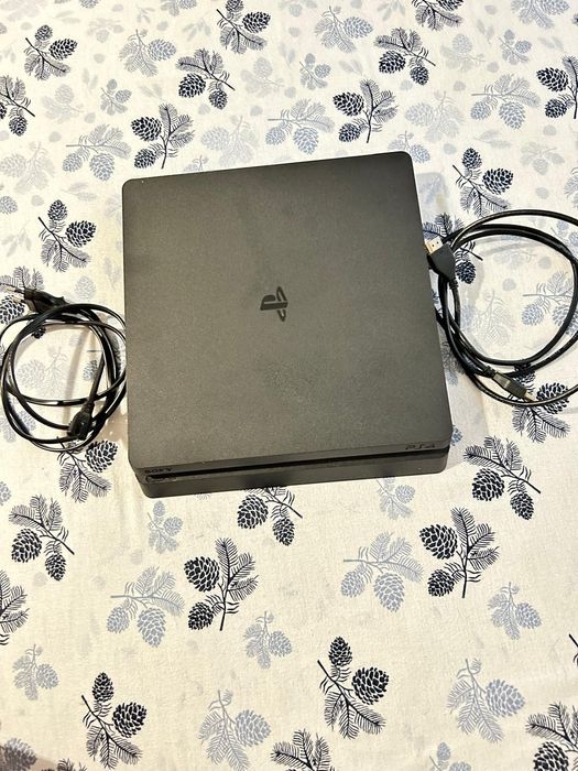 Ps4 Slim, preta (500g)