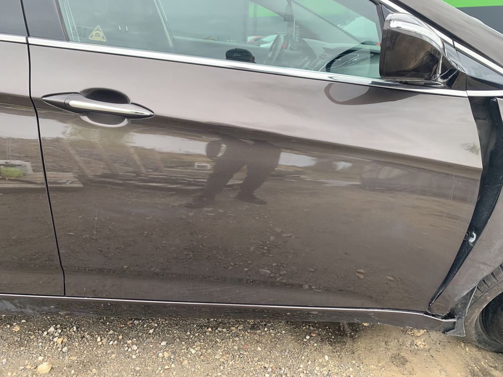 Hyundai i40 drzwi prawe przednie prawy przód YN7