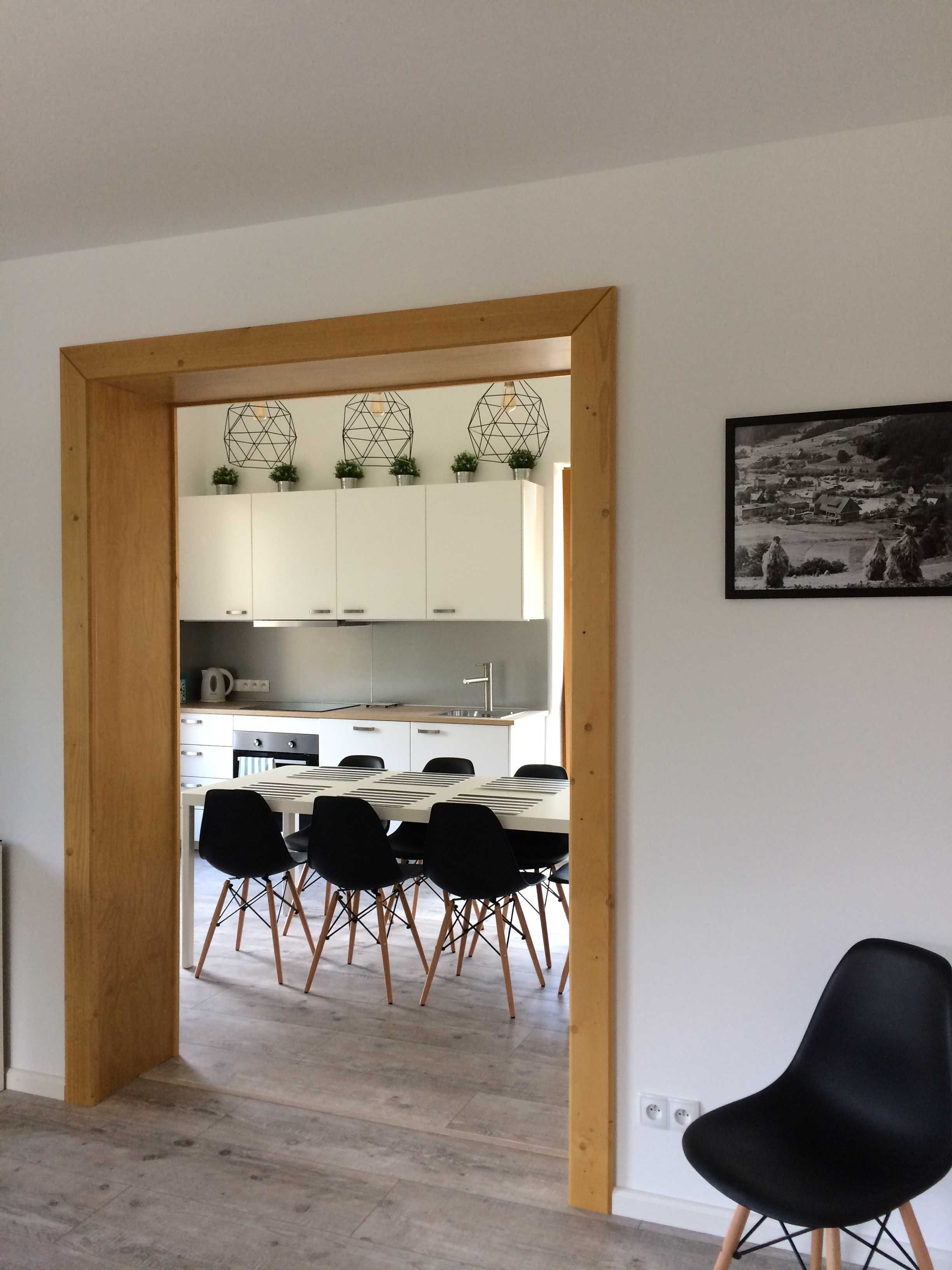 Noclegi w górach Szczyrk. Dom 16-18 os (wyłączność), Apartamenty 8-os.