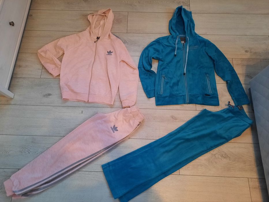 Dresy dla dziewczynki r. 146