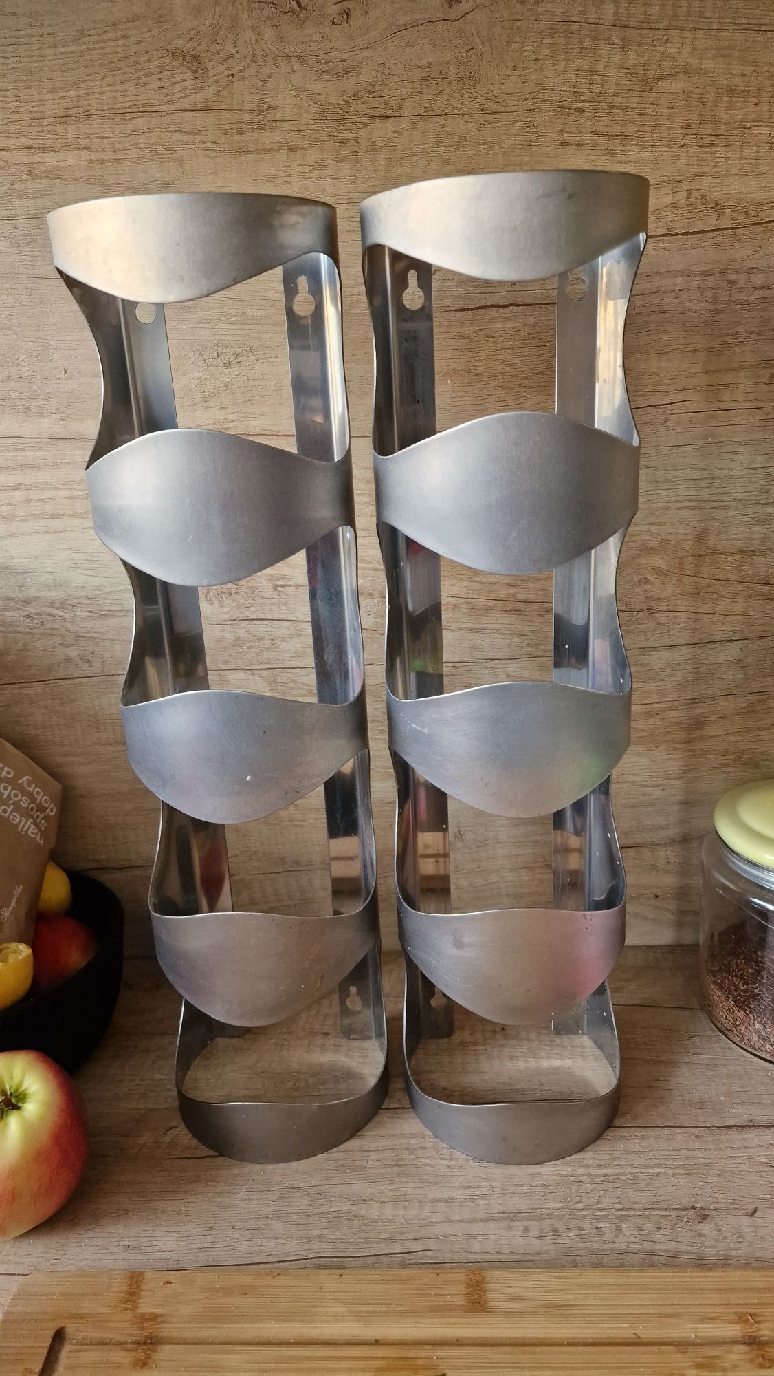 Wieszaki metalowe na wino Ikea - cena za  2 sztuki