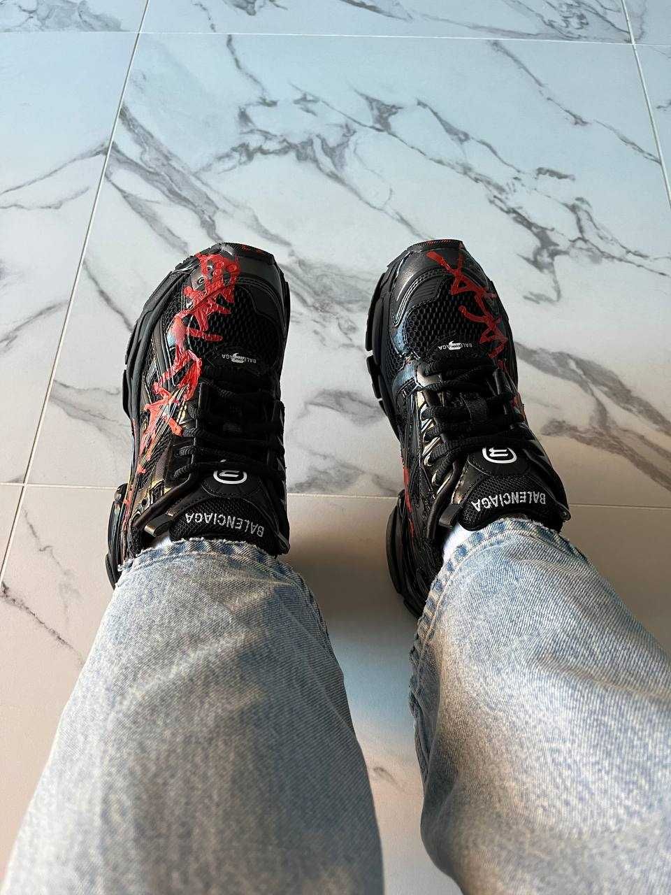 Balenciaga Runner Graffiti Black Red