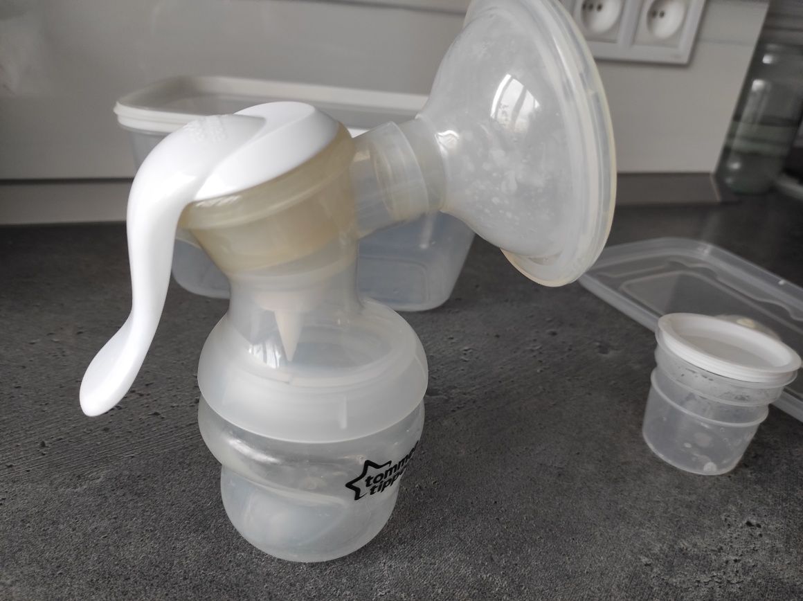 Молокоотсос Tommee Tippee